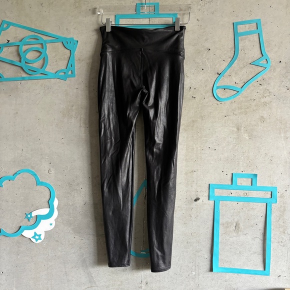 SPANX Faux Leather High Rise Leggings - Picture 3 of 9